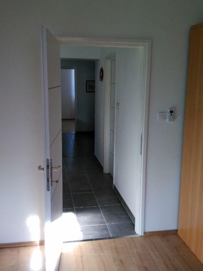 Mara Apartment พูลา ภายนอก รูปภาพ